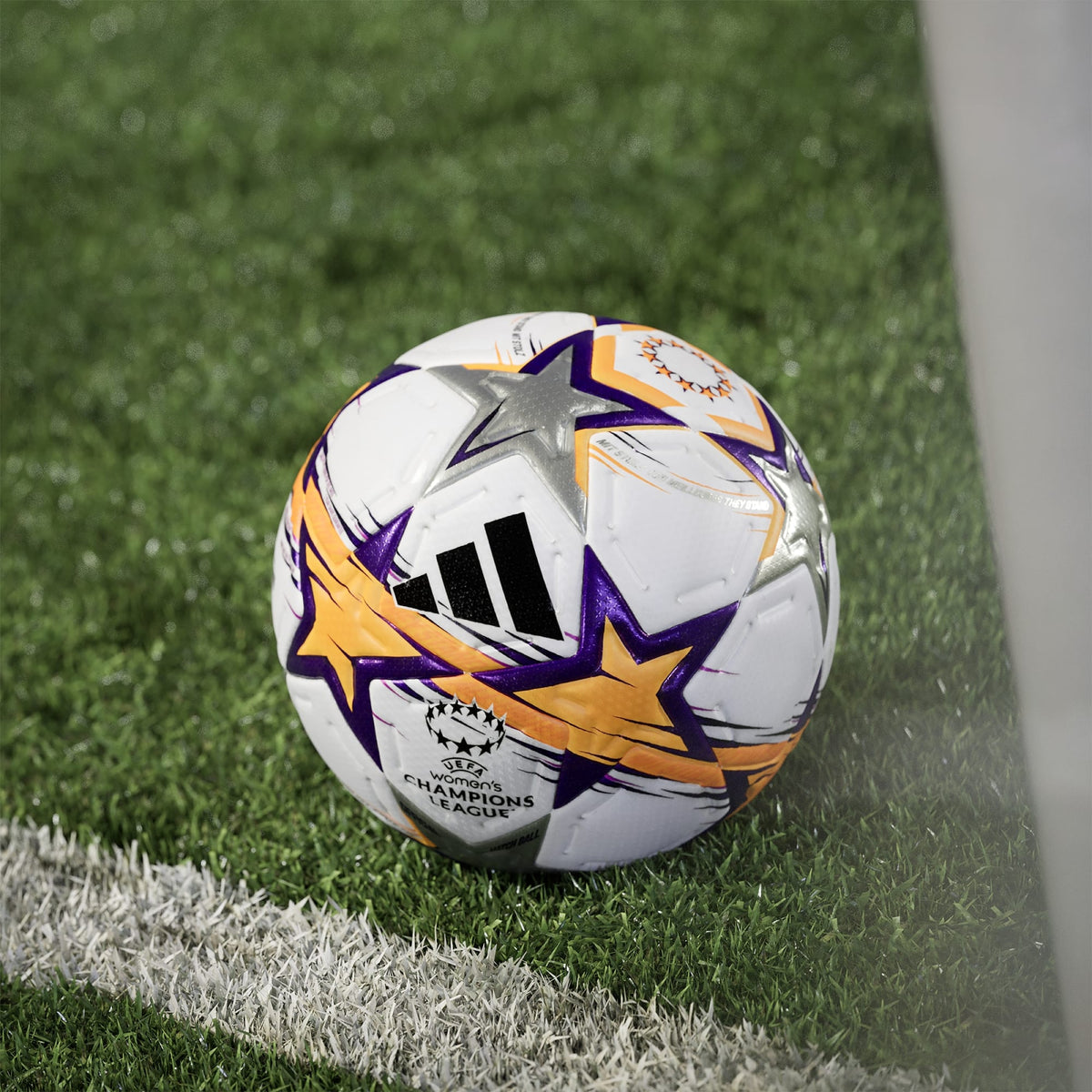 UEFA Women's Champions League 2026/27 Pro Ball