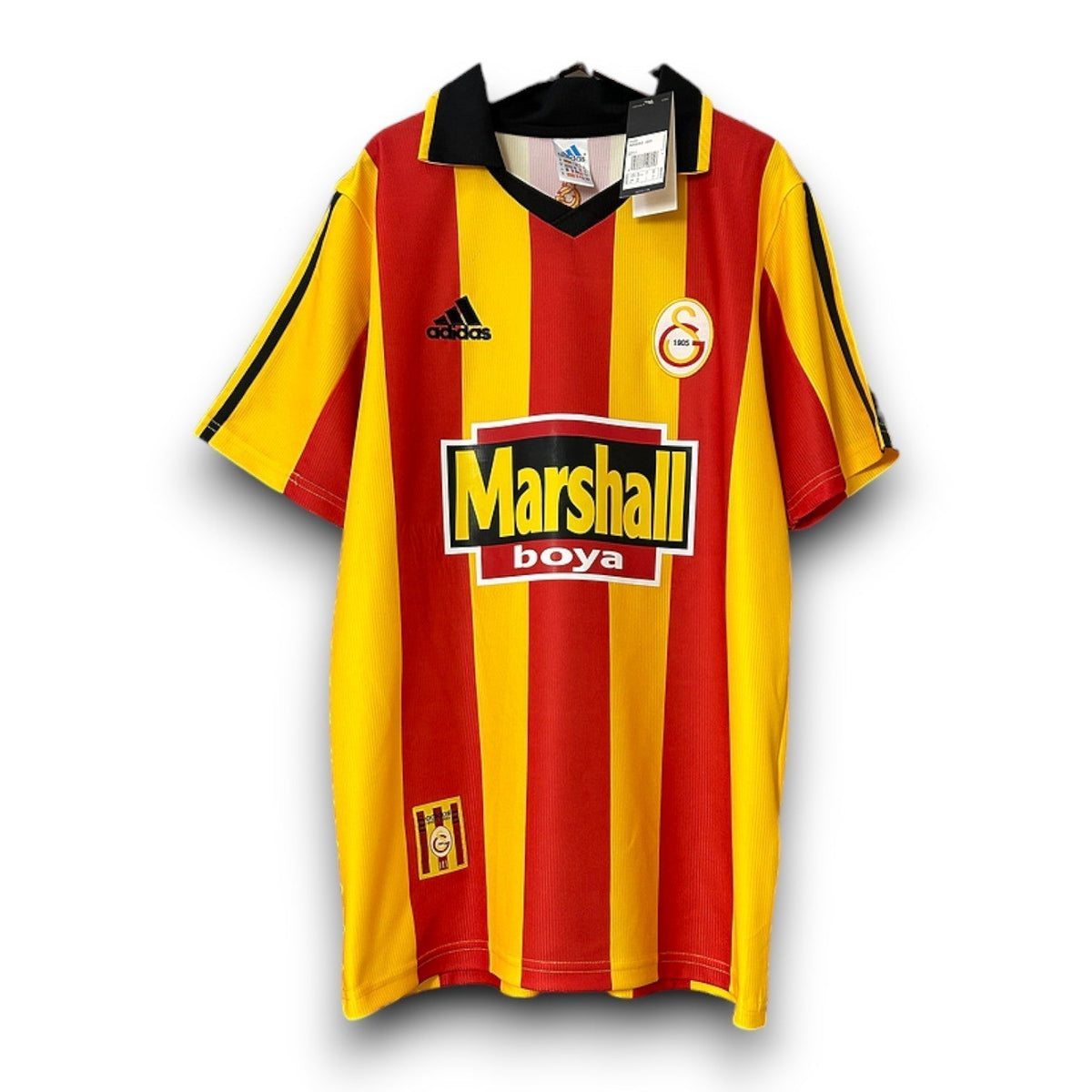 Camiseta retro local del Galatasaray 1999/2000