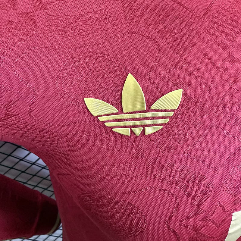 Camiseta de manga larga del 125.º aniversario del jugador del Bayern de Múnich