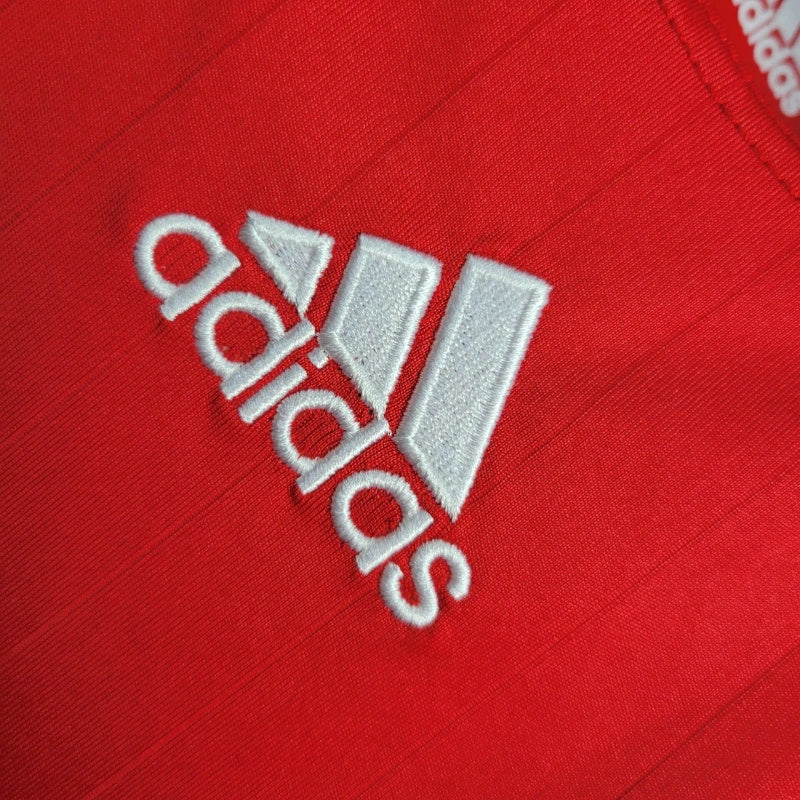 Camiseta retro local del Liverpool 2006/07