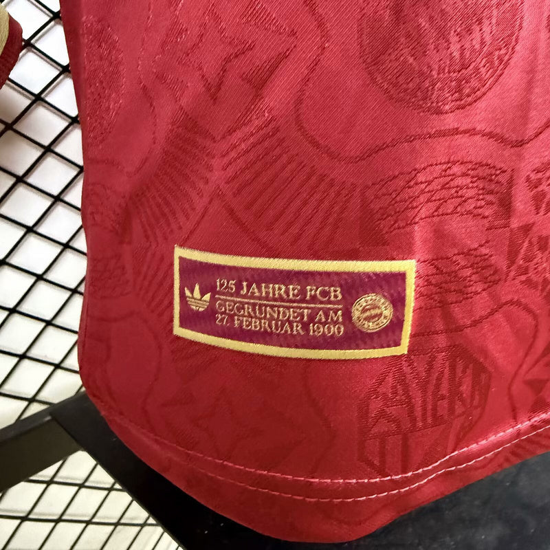 Camiseta de manga larga del 125.º aniversario del jugador del Bayern de Múnich
