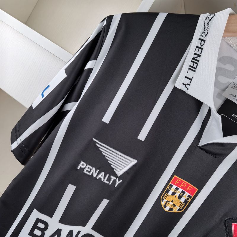 Camiseta retro de visitante del Corinthians 1998