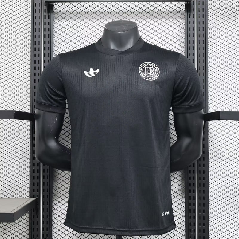 Camiseta negra del jugador del 125.º aniversario de Alemania