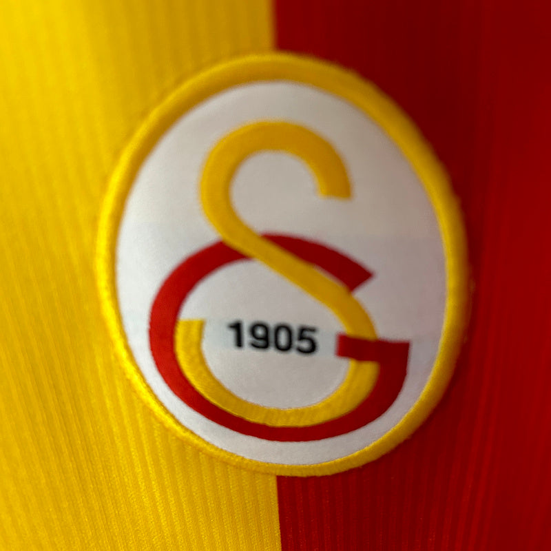 Camiseta retro local del Galatasaray 1999/2000