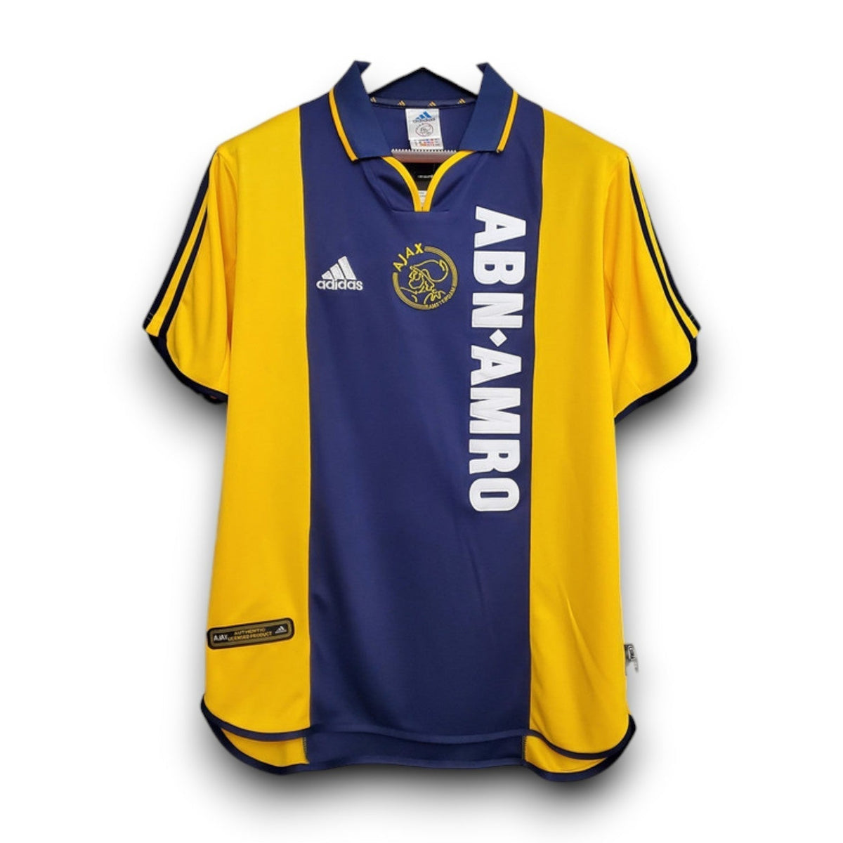 Camiseta retro de visitante del Ajax 2000/2001
