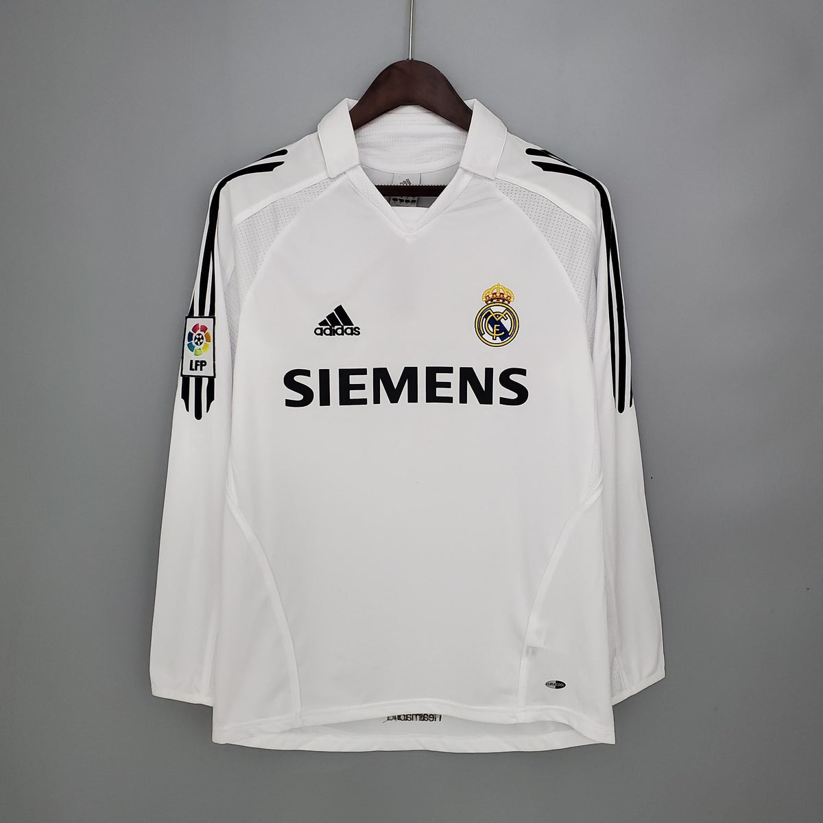Camiseta retro local del Real Madrid 2005/2006 - Manga larga