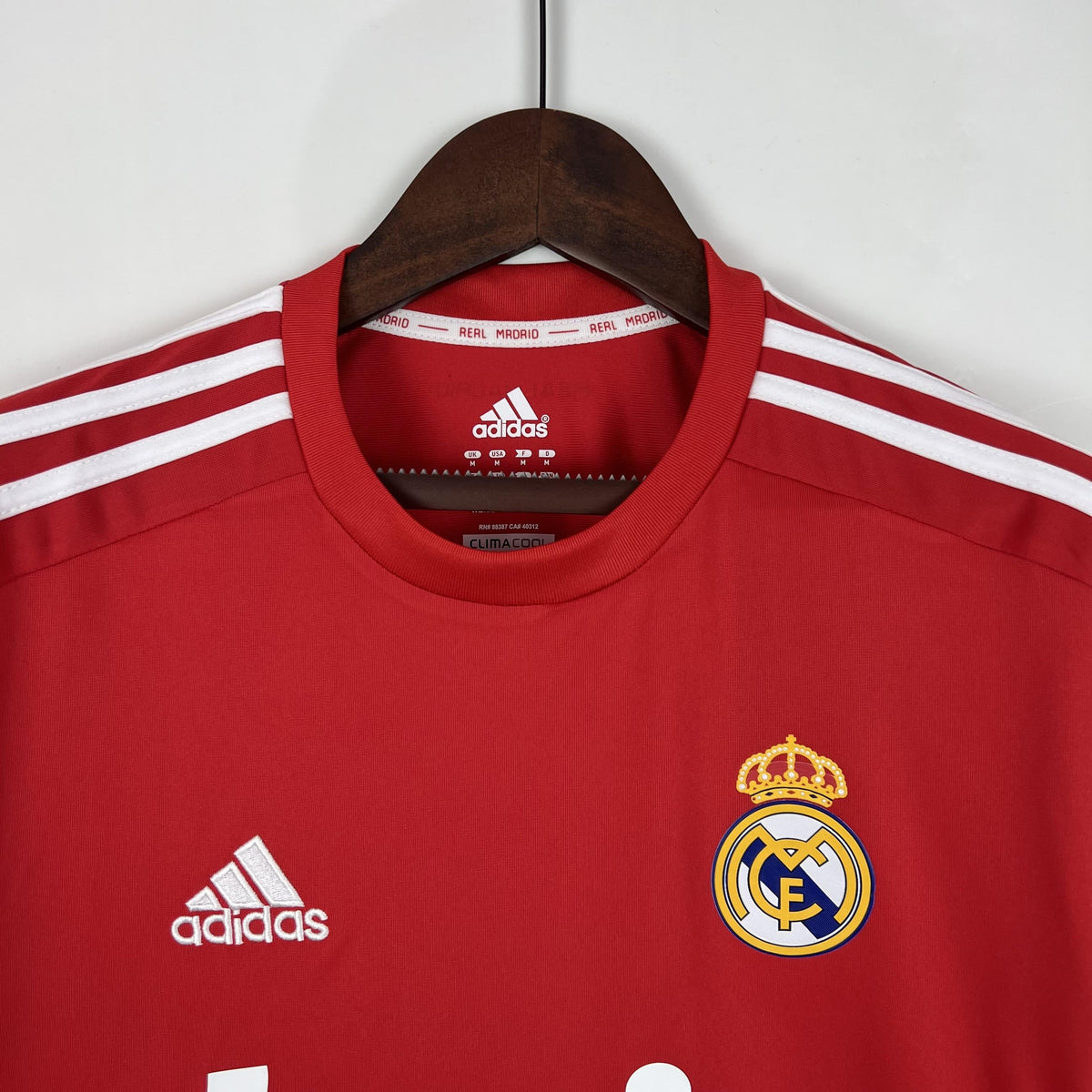 Camiseta retro de visitante del Real Madrid 2011/2012