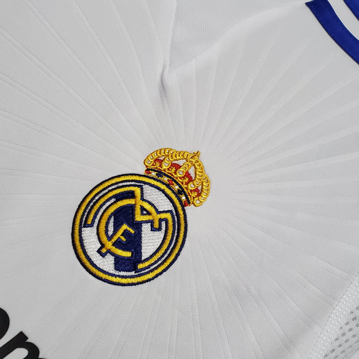 Camiseta retro local del Real Madrid 2010/2011 - Manga larga