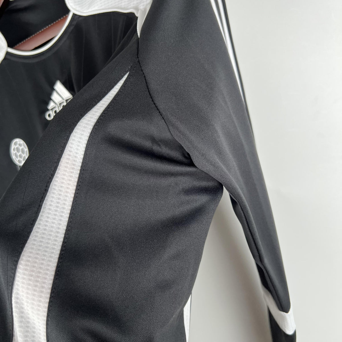 Camiseta retro de visitante del Real Madrid 2006/2007 - Manga larga