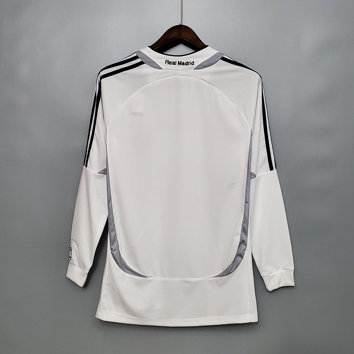 Camiseta retro local del Real Madrid 2006/2007 - Manga larga