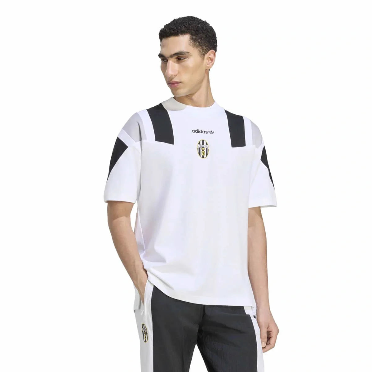 Jersey adidas Juventus Eqt Fanswear 2026-2027