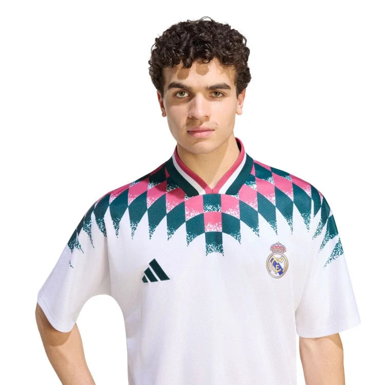 Jersey Real Madrid Fanswear 2026/27