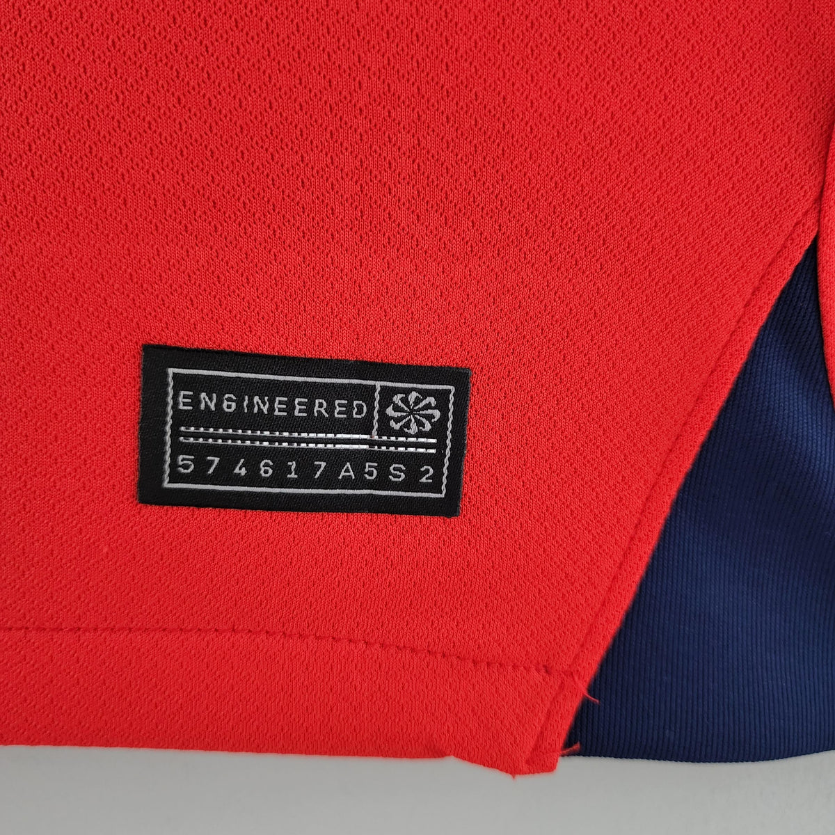 Camiseta retro de visitante de Inglaterra para la Copa del Mundo 2022
