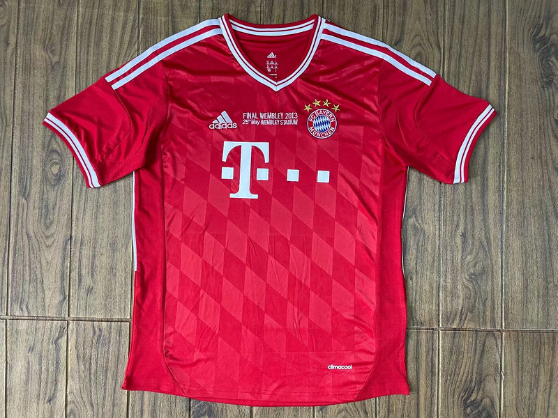 Camiseta retro local del Bayern Múnich 2013/14