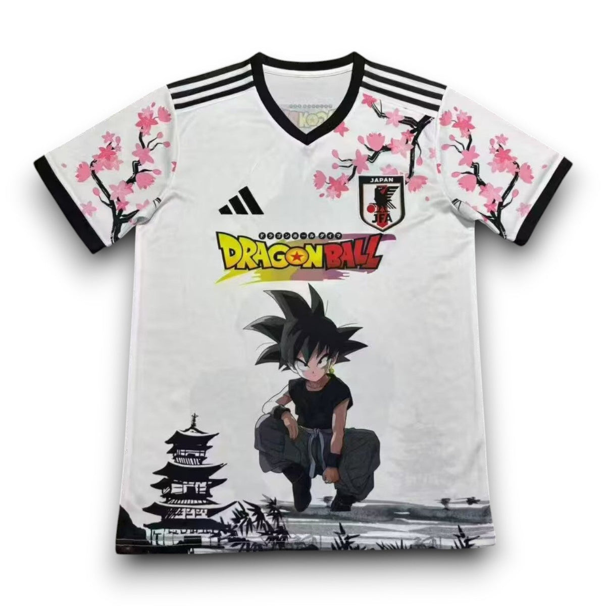 Camiseta de edición especial de Dragon Ball II de Japón 2025