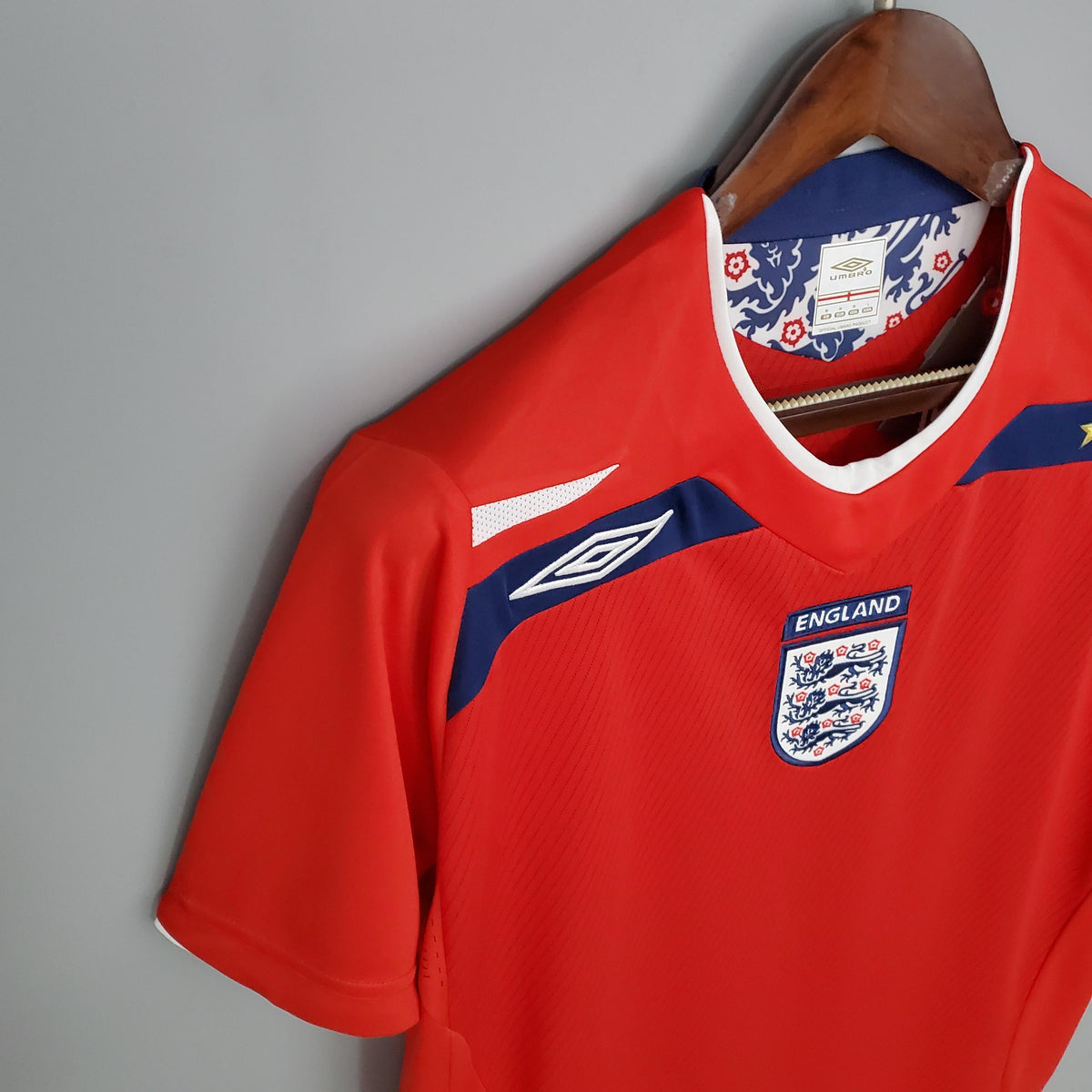 Camiseta retro de visitante de Inglaterra 2008/2010