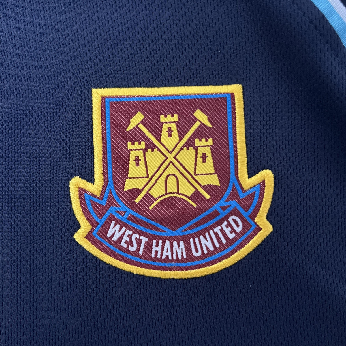 Camiseta retro de tercera equipación del West Ham United 1999/2001
