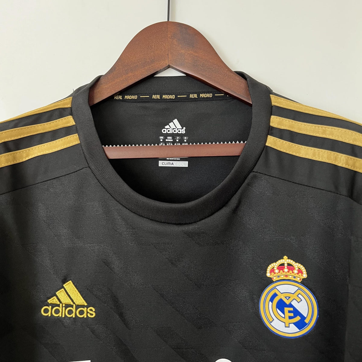 Camiseta retro de visitante del Real Madrid 2011/2012 - Manga larga