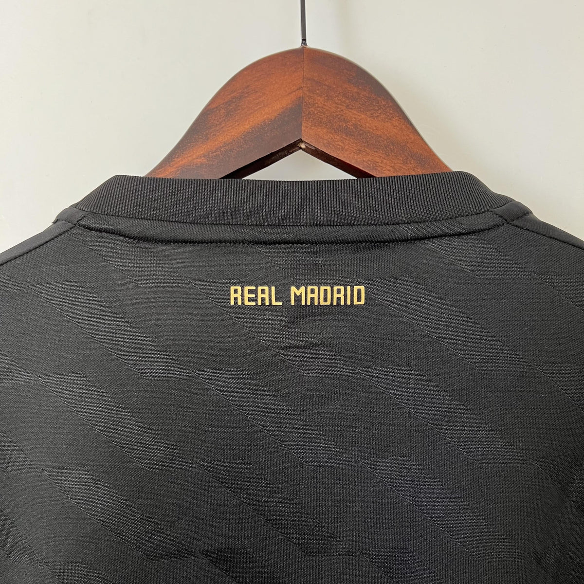 Camiseta retro de visitante del Real Madrid 2011/2012 - Manga larga