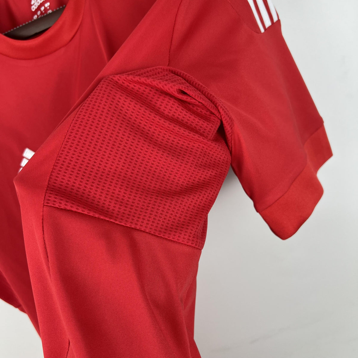 Camiseta retro de visitante del Real Madrid 2011/2012
