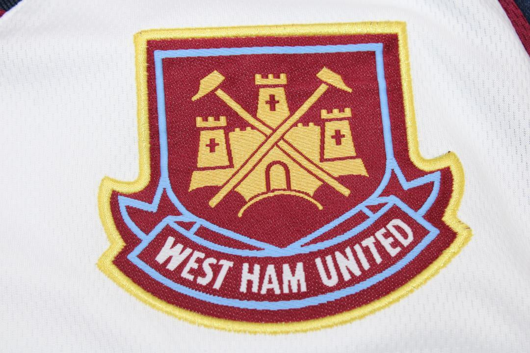 Camiseta retro de visitante del West Ham United 1999/2001