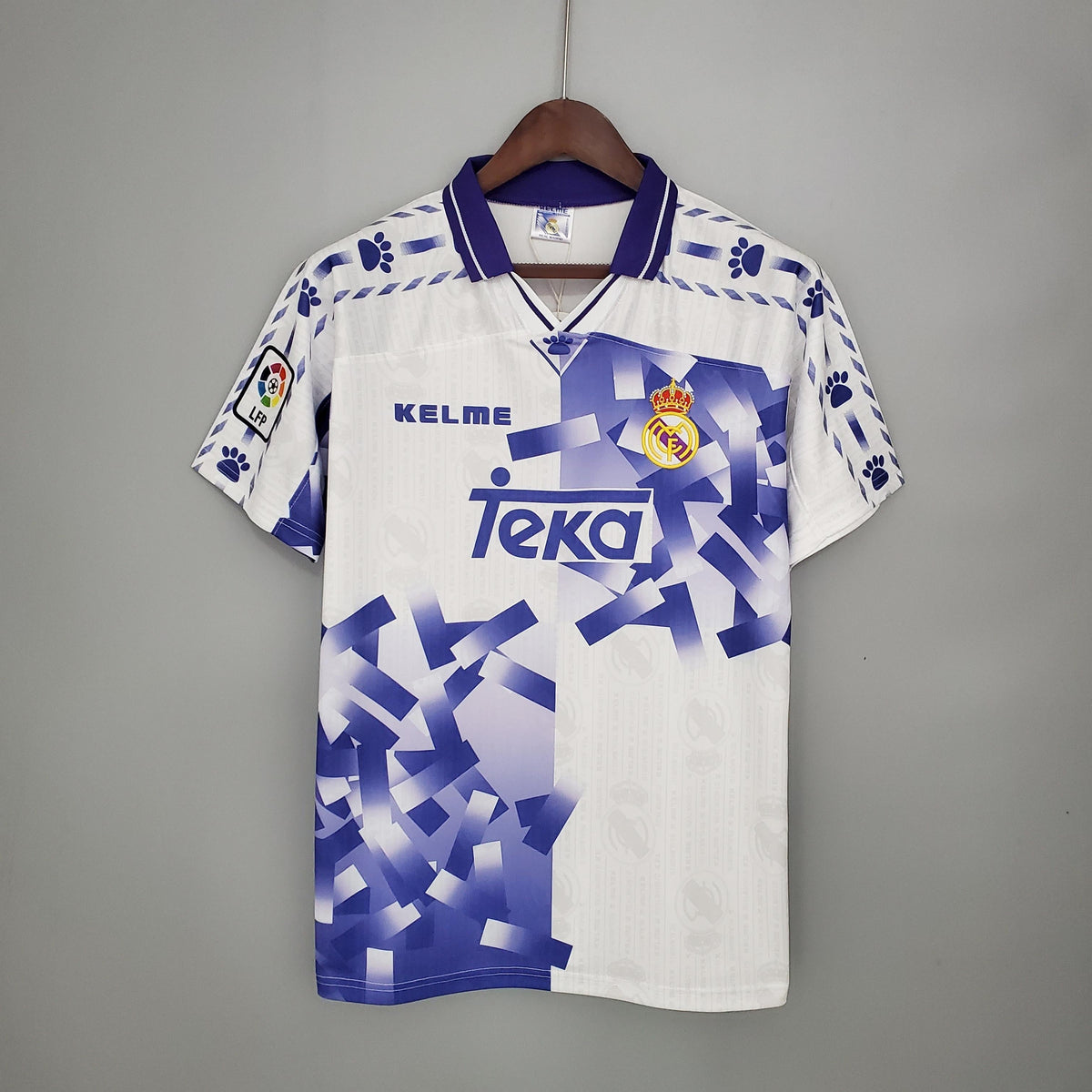 Real Madrid Retro Third Jersey 1996/1997