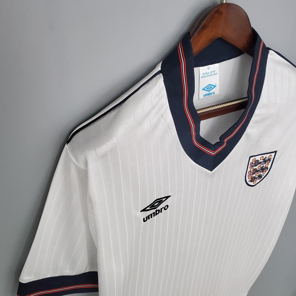 Camiseta retro de local de Inglaterra 1984/1987
