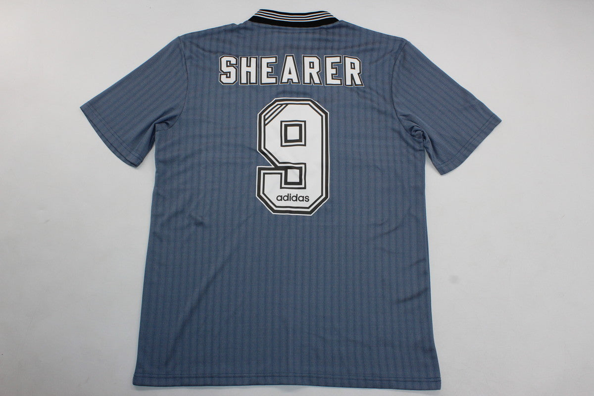 Camiseta retro de visitante del Newcastle 1995/1996