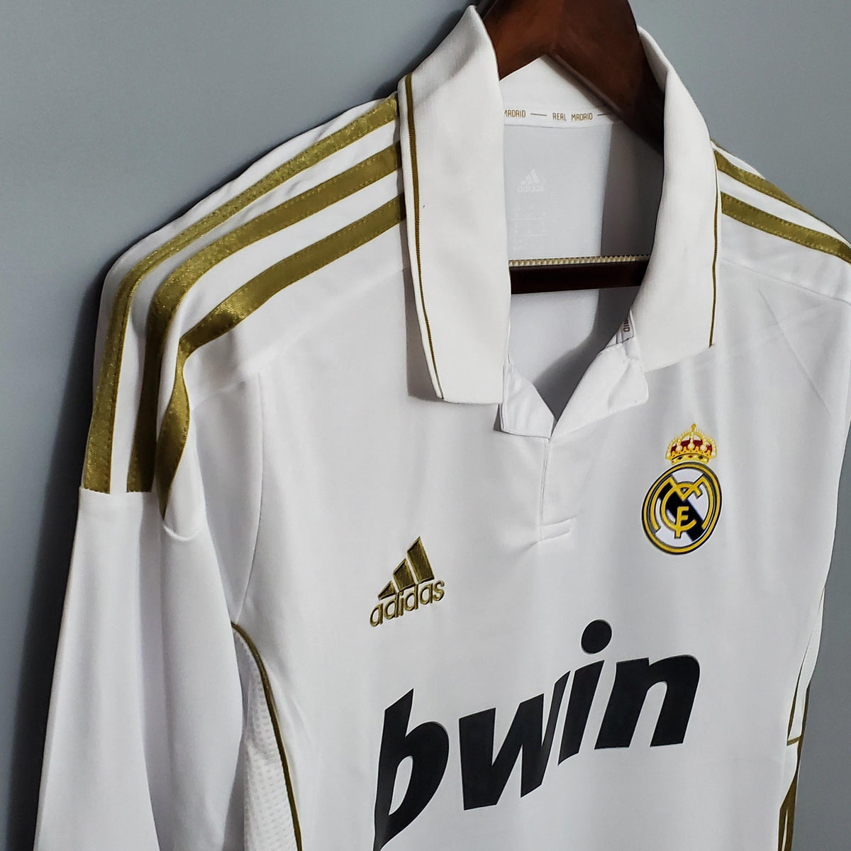 Camiseta retro local del Real Madrid 2011/2012 - Manga larga