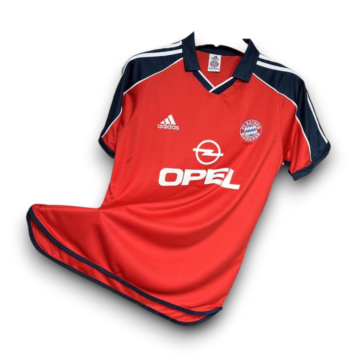 Camiseta retro local del Bayern Múnich 2000/01
